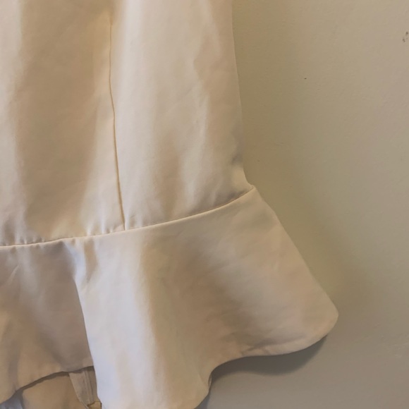 Sexy Strappy Back Blouse - Picture 4 of 4